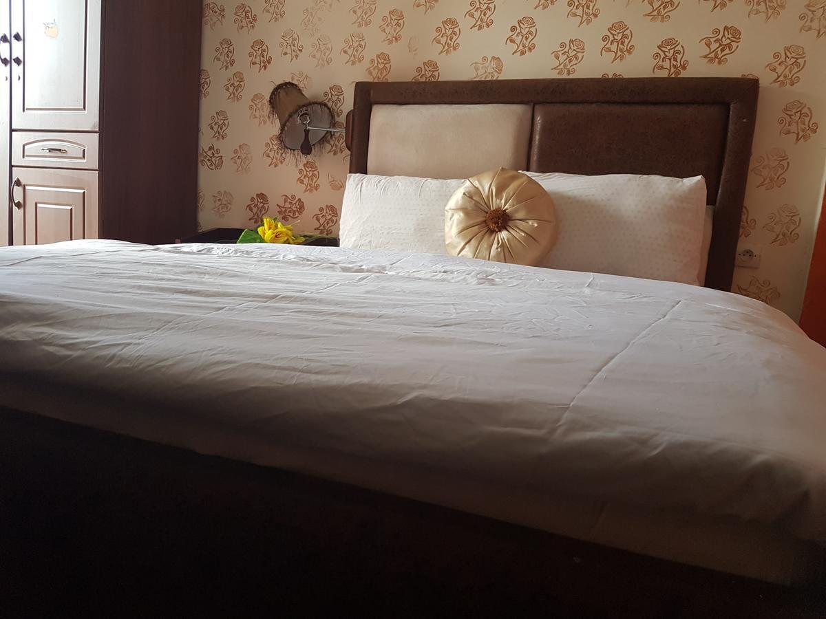 Novo Hotel Brazzaville Ngoại thất bức ảnh
