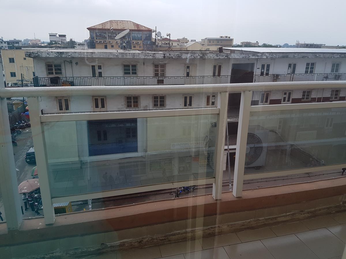 Novo Hotel Brazzaville Ngoại thất bức ảnh